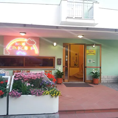 California Hotel